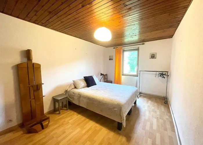 Semesterbostad Maison Chaleureuse Au Calme Satillieu