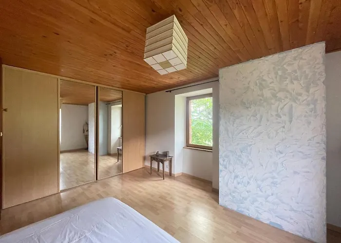 Maison Chaleureuse Au Calme *
