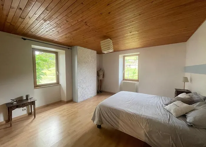 Maison Chaleureuse Au Calme *