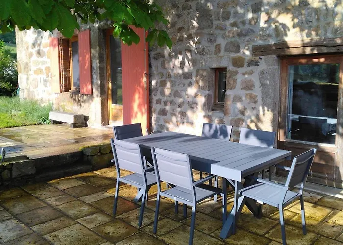 Maison Chaleureuse Au Calme * Satillieu